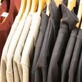 Y los colores de #SaraMarc. De ellos tenemos sudaderas de cuello redondo y sudaderas con cremallera. También chaquetas y pantalones. ¡Abrígate con Mediterranean Wear!

📍C/ Narcis Fors, 9 Lloret de Mar
🌐 www.mediterraneanwear.com

#sudaderas #jerseis #chaquetas #pantalones #ropa #tiendaonline #algodon